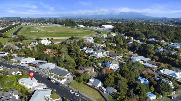 41 Cameron Street New Plymouth_24