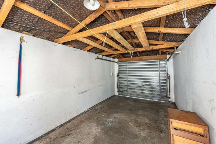 62 Parkes Avenue St Johns Hill_19