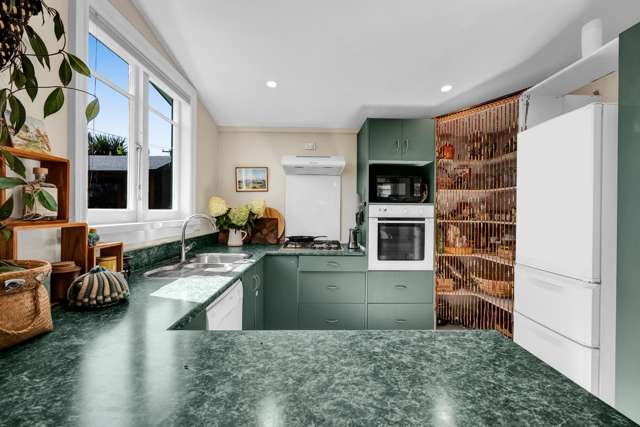 1 Mahuru Lane Okato_3