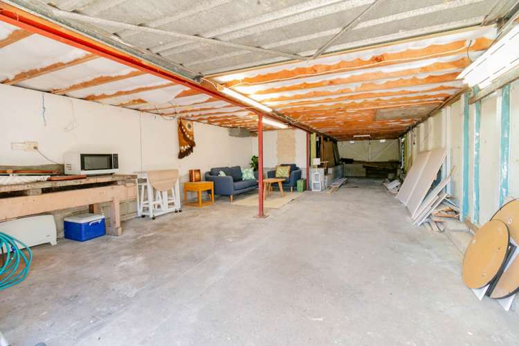 16 Onedin Place Titirangi_19