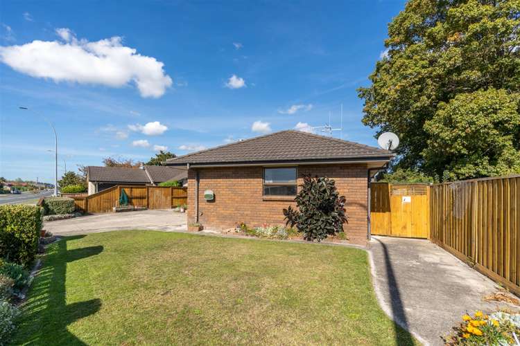 51 Thomas Road Huntington_14