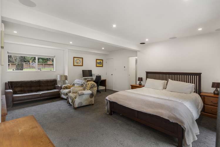 19 Mayall Avenue Beach Haven_21