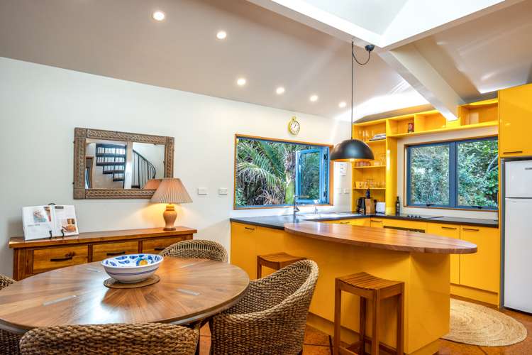 5 Hekerua Road Oneroa_4