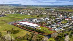 Versatile, vacant industrial site in growth corridor