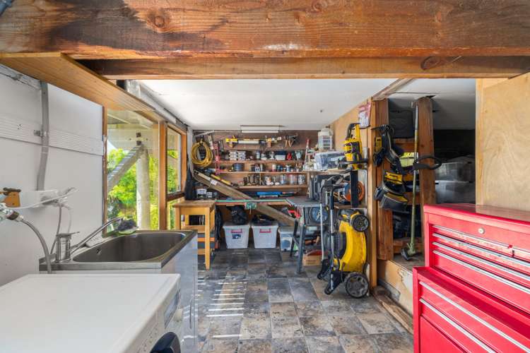 23 Ranui Crescent Diamond Harbour_17