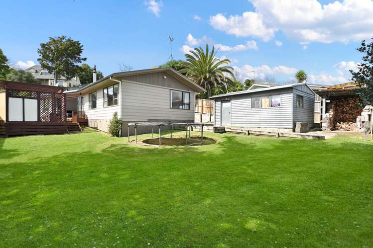 26 Cypress Crescent Pukete_19