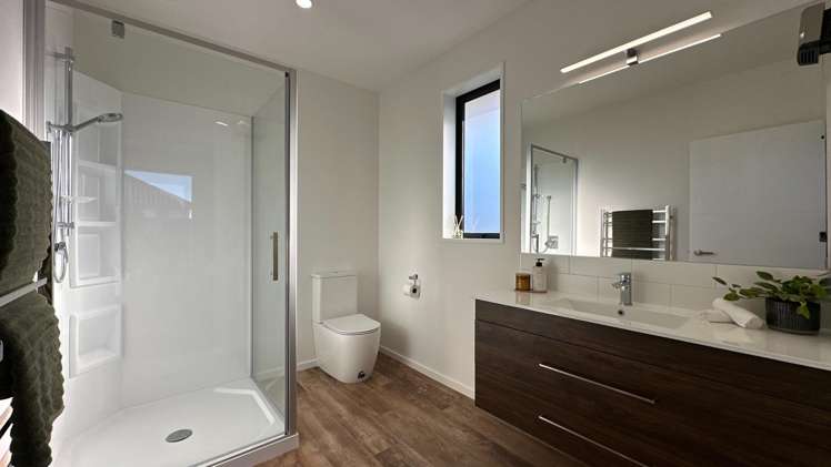 40 Strowan Avenue Elgin_13