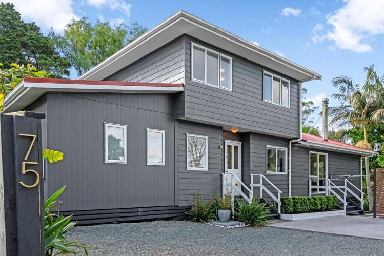 75 Mackesy Road Parahaki_0