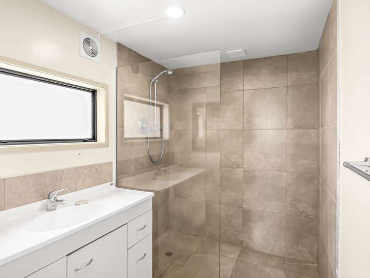 10 Fonblanque Street Westport_10