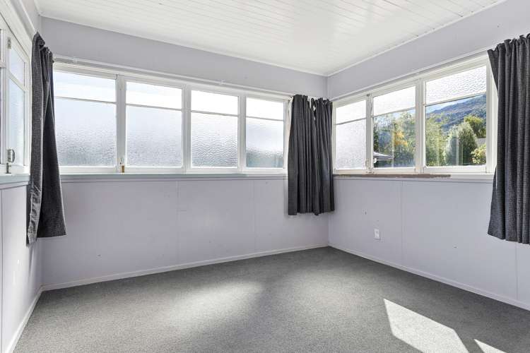 9 Farmer Street Te Aroha_11