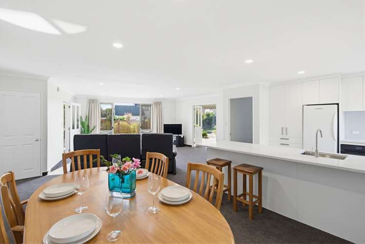 51 Milne Drive Paraparaumu_7