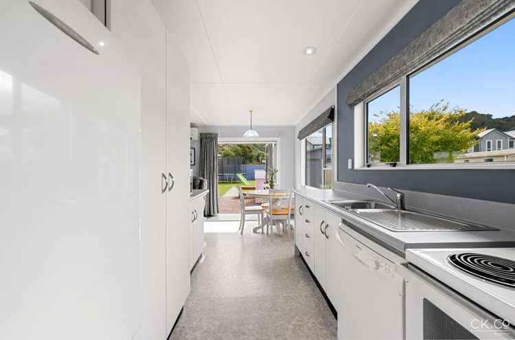 3 Rakaia Grove Wainuiomata_5