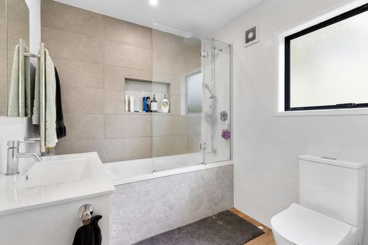 197 Forest Hill Road Waiatarua_28