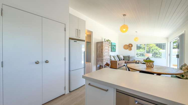 2a Swordfish Avenue Whiritoa_10