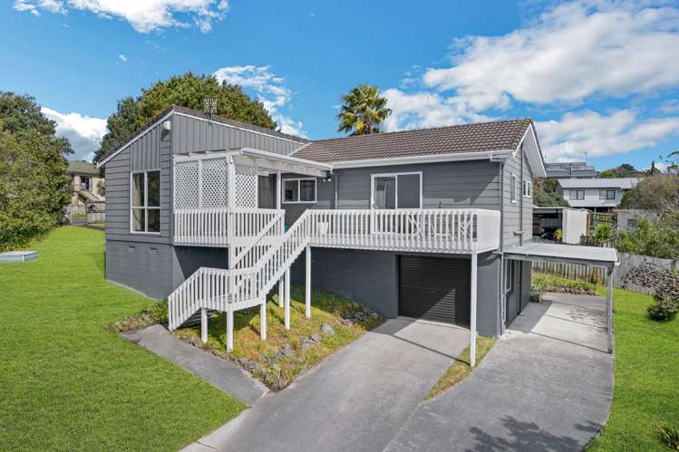 8 Hassan Drive Massey_1