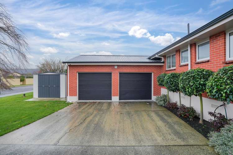 142 Catherine Street Windsor_16