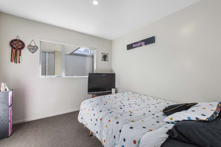 9 Pipipi Crescent Takanini_17