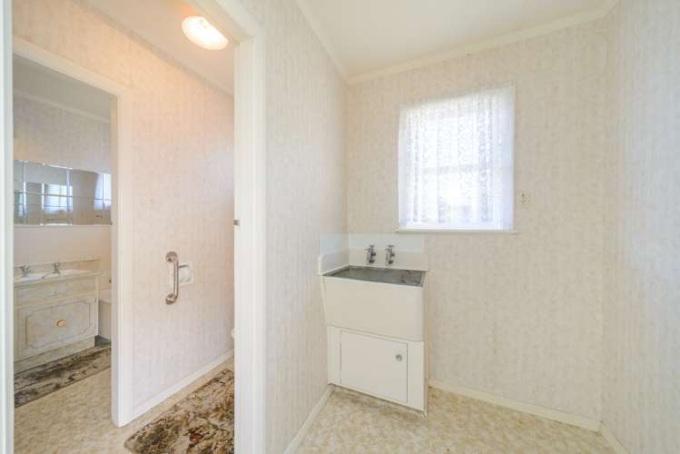 7 College Street Awapuni_16