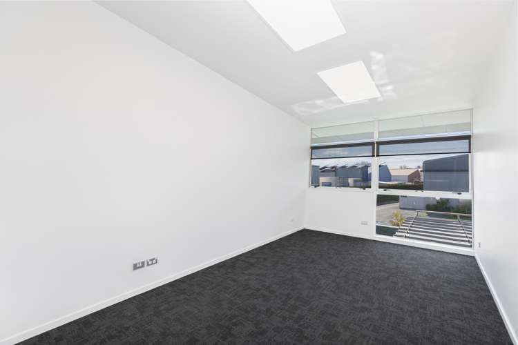 1 Cadillac Way (Level 1 Office) Annesbrook_5