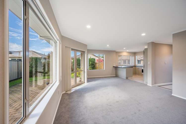 6 Blythfield Place Taradale_4