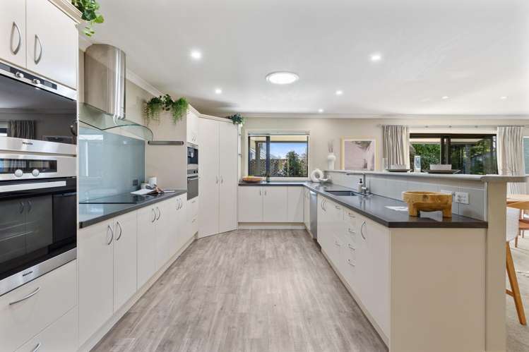 16 Park Drive Richmond_8