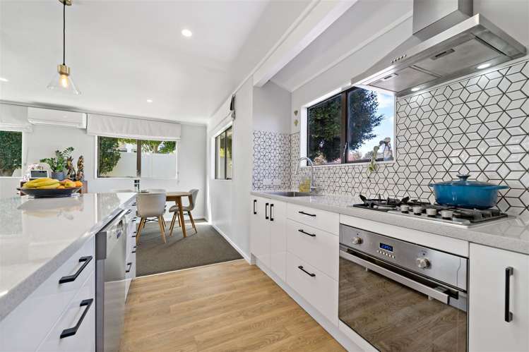 1/80 Kervil Avenue Te Atatu Peninsula_5