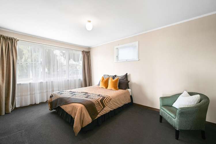 8 Clark Place Hillcrest_12