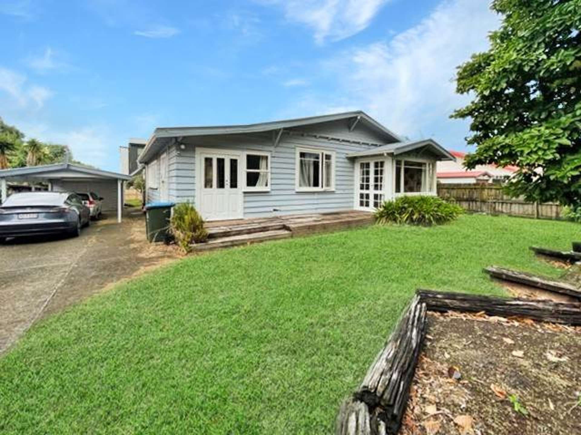 24 Acorn Street Royal Oak_0