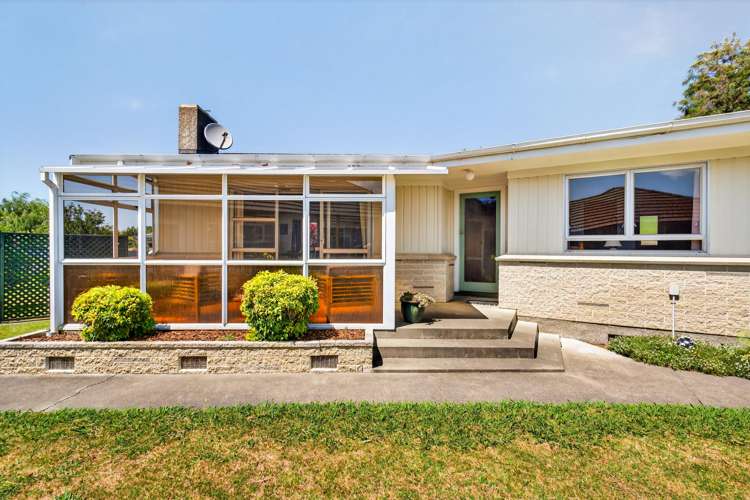 13A Bowling Road Greenmeadows_15