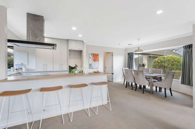 3/6 Marbeth Court Botany Downs_9