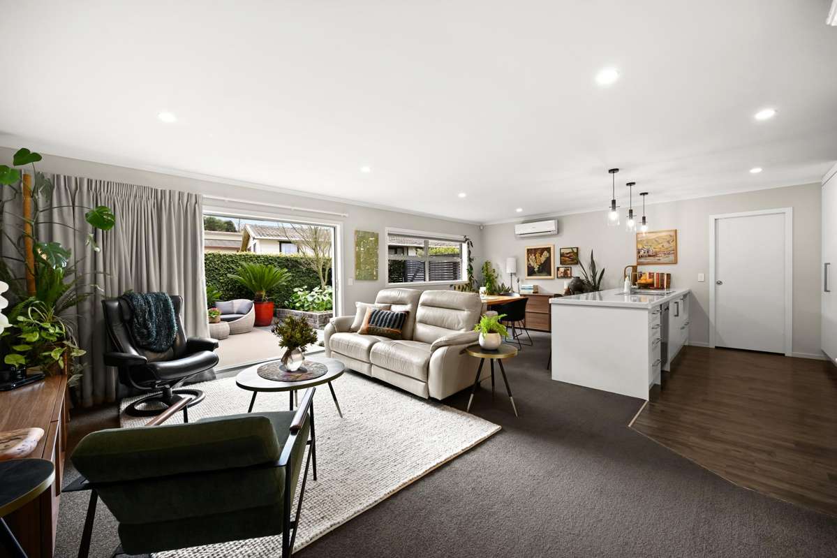 2/50 Kowhai Street_1