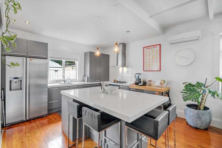 69 Rockfield Road Penrose_1