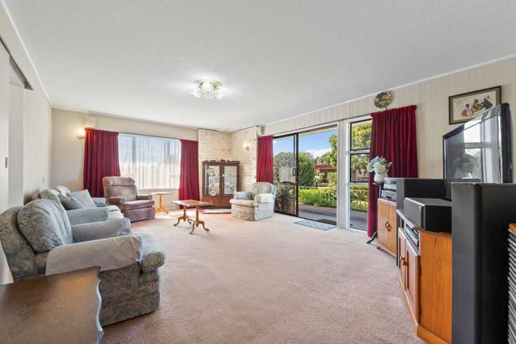 112 Racecourse Road Waiuku_13