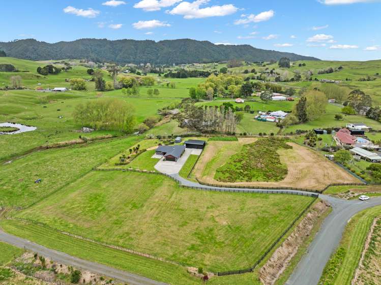 16 Moorey Lane Otaika_24