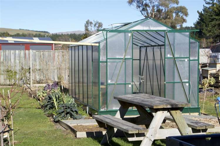 8 High Street Hawarden_12