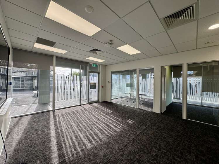 GF/229 Dairy Flat Highway Albany_6