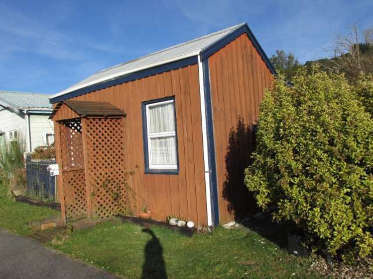 115 Broadway Reefton_9