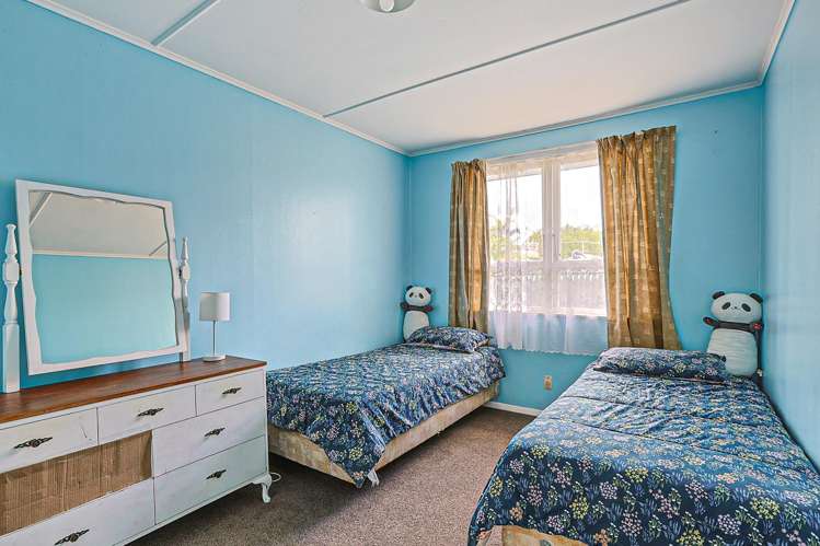 1028 Campbell Street Raureka_7