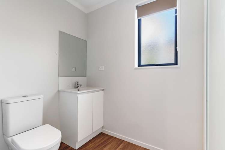 12a Rembrandt Place Opaheke_11