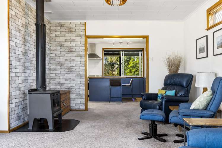 3 Mahuta Road Five Mile Bay_11