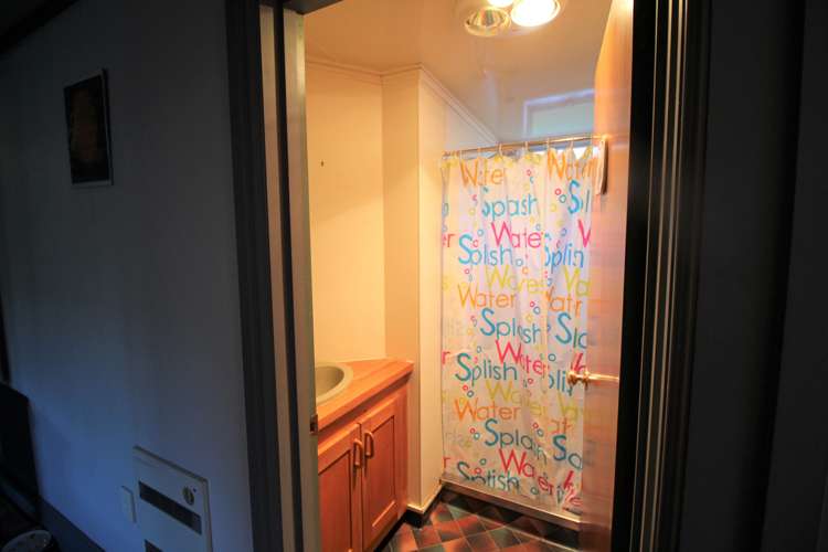 88a Shields Street Clyde_15