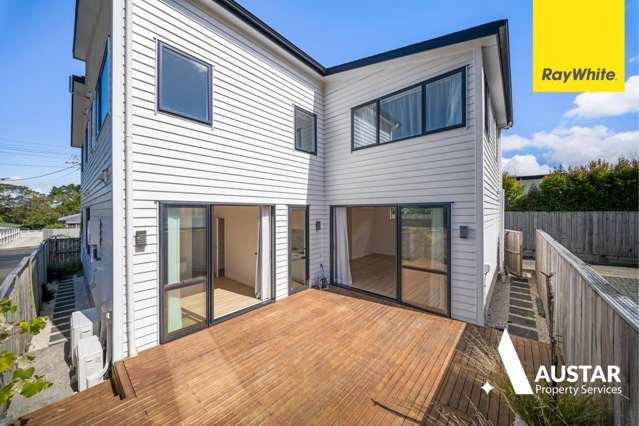 37 Stottholm Rd, Titirangi