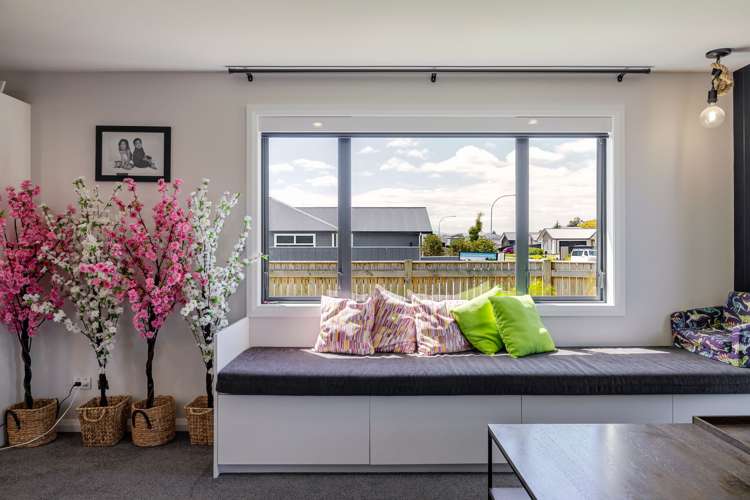 77 Freedom Drive Kelvin Grove_21