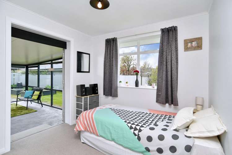 7 Barclay Place Burwood_20