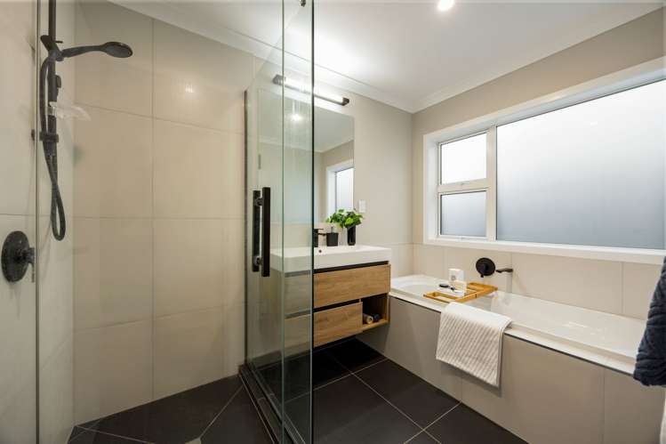 8 Lavinias Way Chartwell_24
