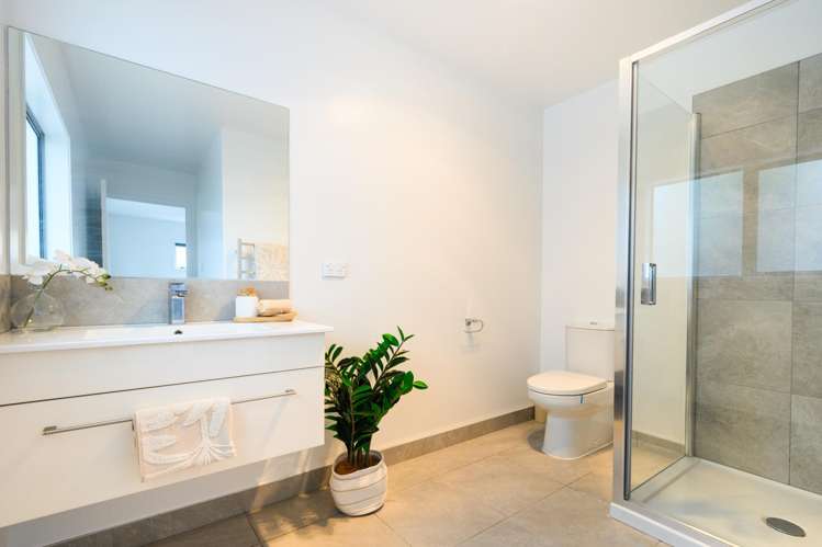 12 Dundas Road Riverside_12