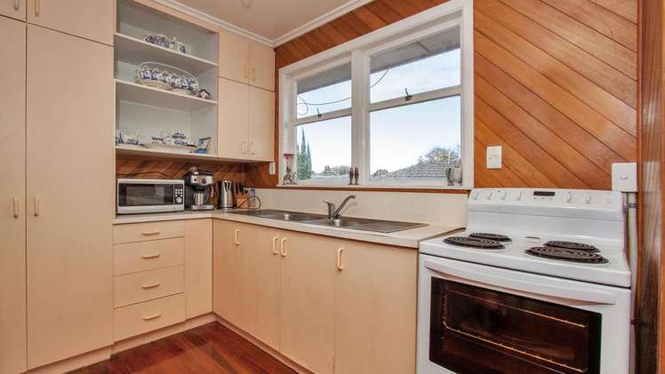 34 Kelkirk St up 1700_10