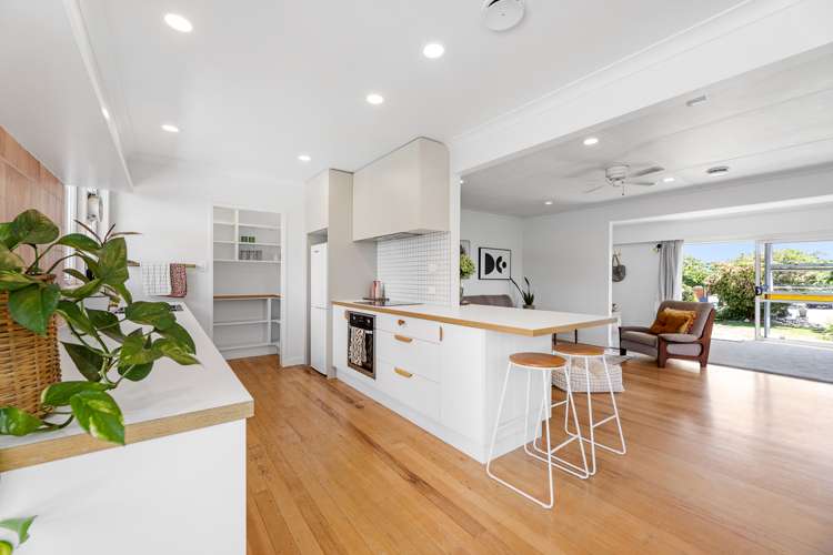 16 Washington Crescent Redwoodtown_5