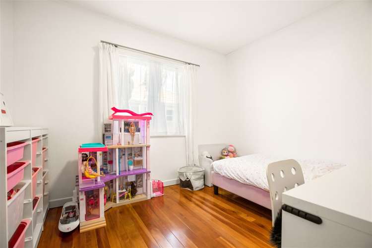 16 Taikata Road Te Atatu Peninsula_14