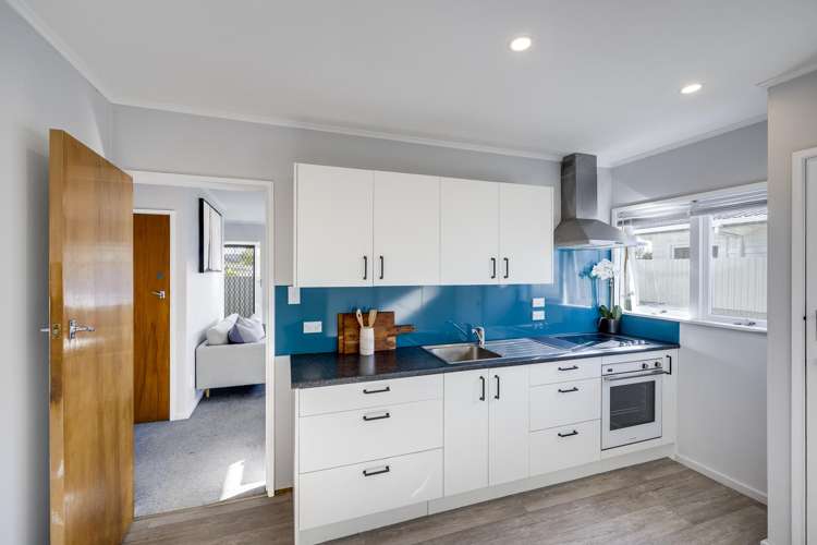 1/73 Clarence Cox Crescent_2